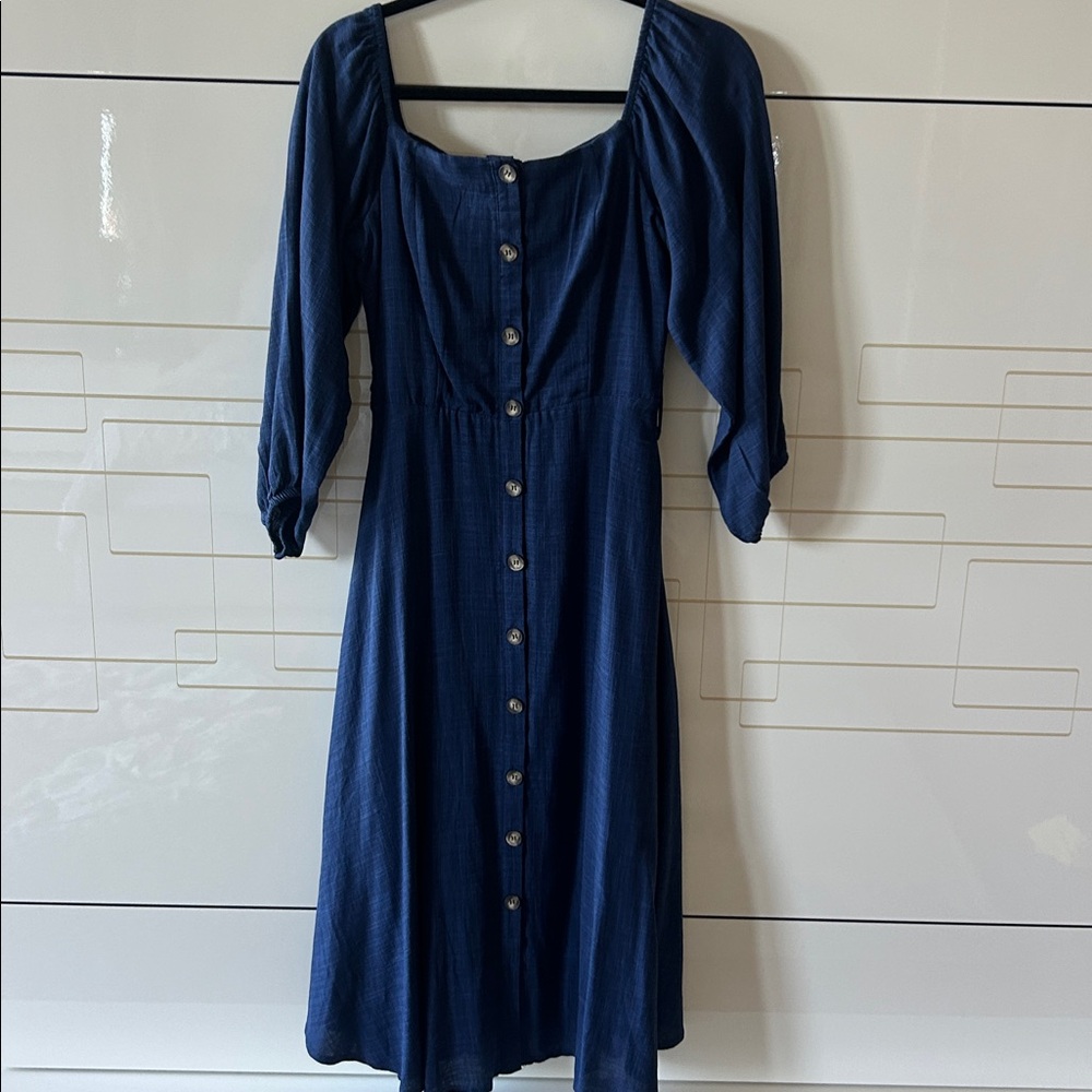 Trendyol Navy Button-Up Top